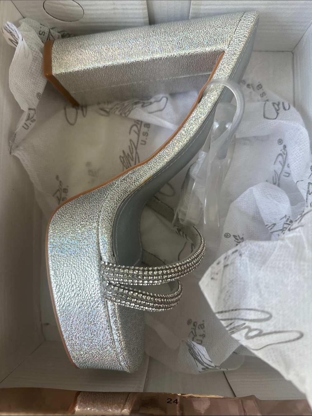 👡 Silver Rhinestone Platform Sandals - Picture 11 of 11